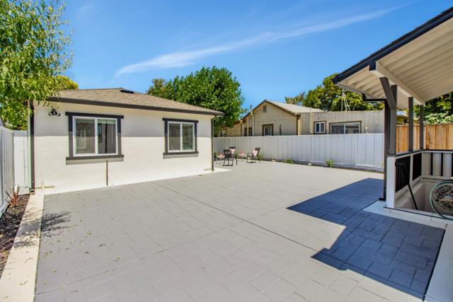 176 N 24th Street, San Jose CA: https://media.crmls.org/mediaz/f675b906-f46c-485c-bb09-aaf1ebbe6d4c.jpg