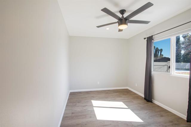 1996 Rohn Rd, Escondido CA: https://media.crmls.org/mediaz/f675c28e-bf06-4518-aeb1-2457d9141406.jpg