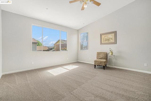 1008 Finn Way, Brentwood CA: https://media.crmls.org/mediaz/f675c86f-ad64-4b6f-965a-26bd73d927ab.jpg