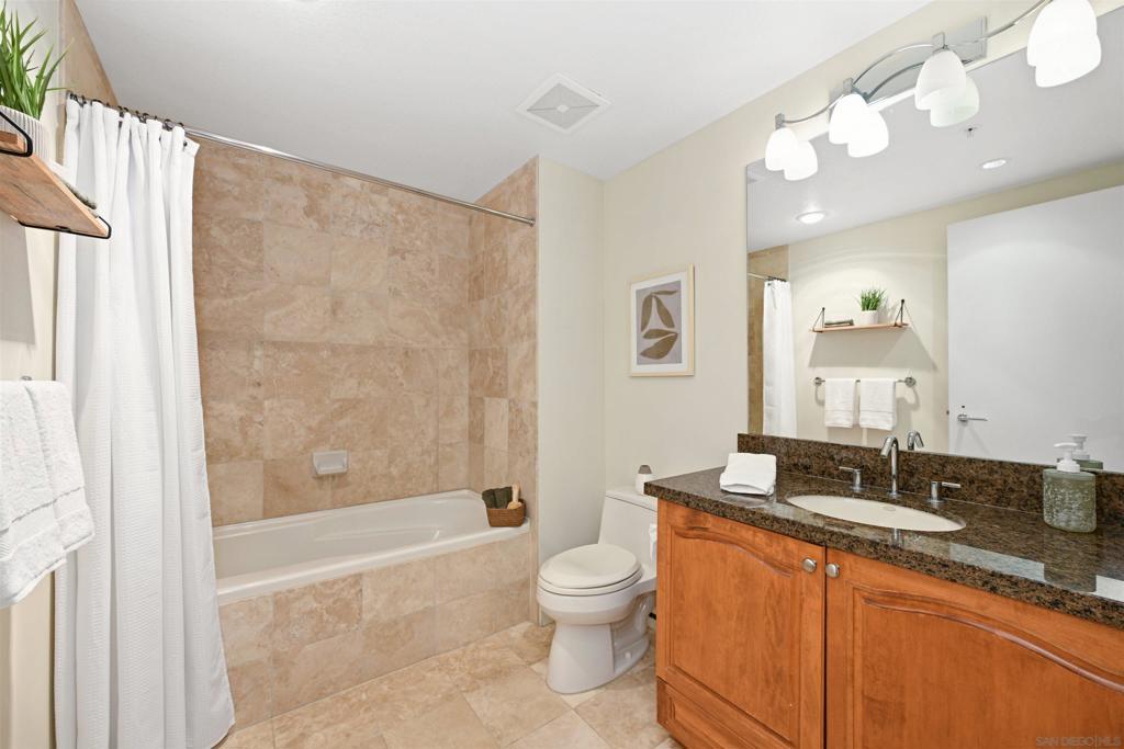 1199 Pacific Hwy - photo 20