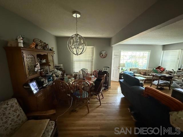 14308 Miranda St, Van Nuys CA: https://media.crmls.org/mediaz/f6790af3-019a-4b86-ba79-7a611a5fe73f.jpg