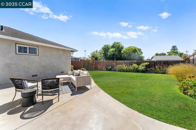 365 Pestana Pl, Livermore CA: https://media.crmls.org/mediaz/f6790fec-ee48-494b-b0e5-e864b8b87e21.jpg
