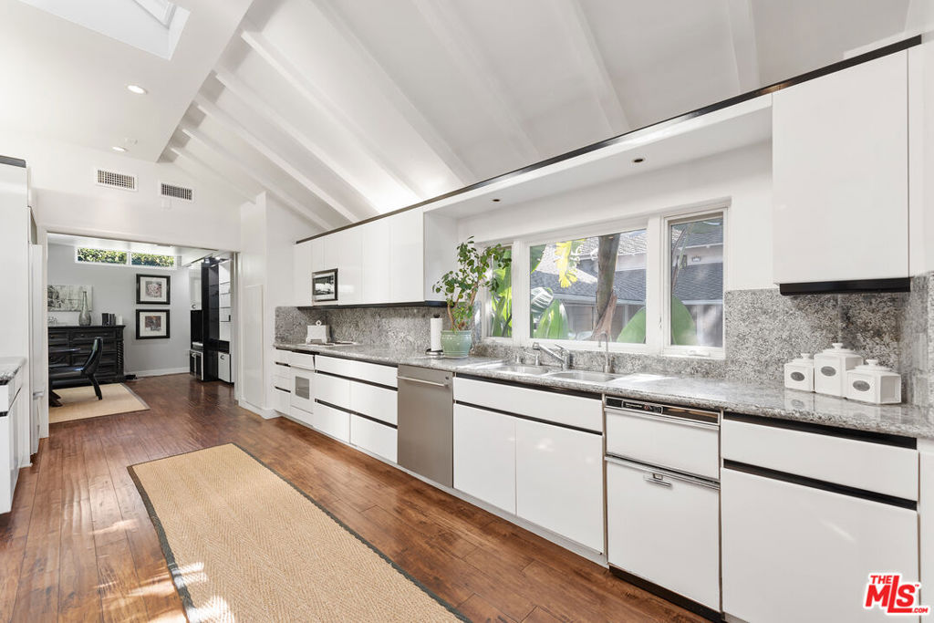 MLS #25620899 image #9