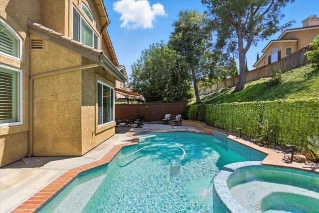 12224 Mulholland Ct, San Diego CA: https://media.crmls.org/mediaz/f679c335-f2f8-49f7-ac0b-23aec63f2c9b.jpg