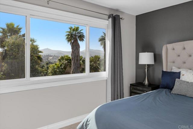 Detail Gallery Image 17 of 37 For 215 Cranston Crest, Escondido,  CA 92025 - 3 Beds | 2 Baths