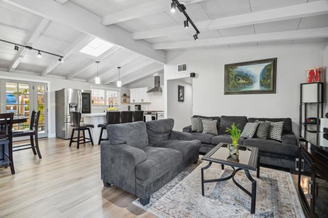 774 Lakewood Drive, Sunnyvale CA: https://media.crmls.org/mediaz/f67a87a6-4110-4986-af9c-6a9dbc3d4efd.jpg