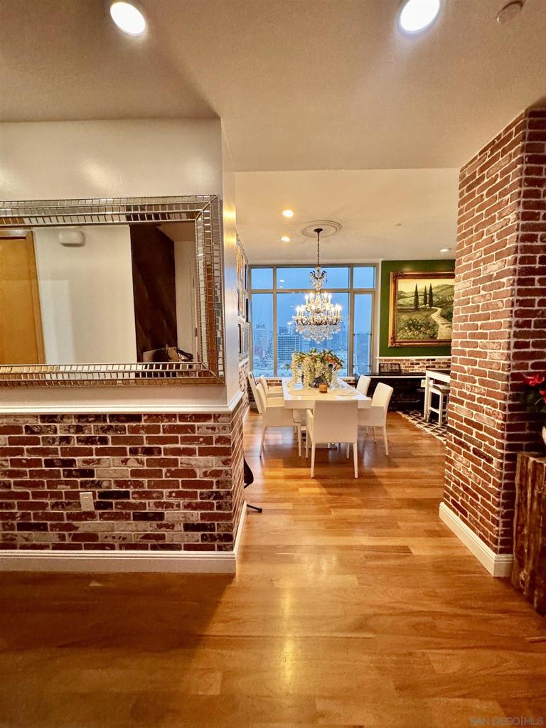 MLS #250036609SD img 15