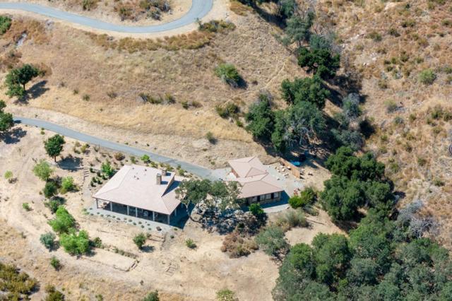 38 Asoleado Drive, Carmel Valley CA: https://media.crmls.org/mediaz/f67bb9c9-0c1c-446f-9704-3e6503f46d1b.jpg