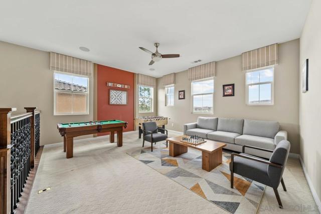 1797 Santa Christina Ave, Chula Vista CA: https://media.crmls.org/mediaz/f67c53f0-e98c-4add-a3b0-5824efdec374.jpg