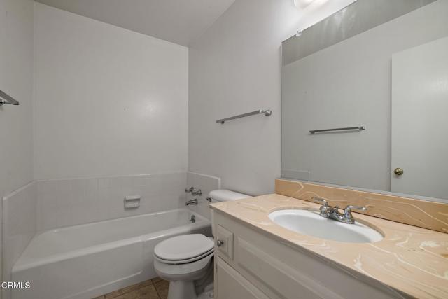 Detail Gallery Image 43 of 59 For 5808 Indian Wells Ave, Bakersfield,  CA 93309 - 2 Beds | 2 Baths