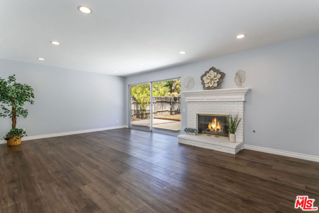 17133 Lorillard Street, Granada Hills CA: https://media.crmls.org/mediaz/f67cd793-0fb0-4070-a6e2-024f7d4ad731.jpg