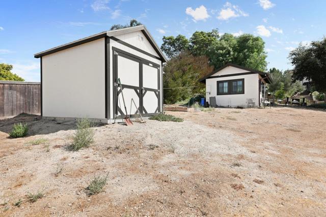 Detail Gallery Image 54 of 72 For 2328 via Del Aguacate, Fallbrook,  CA 92028 - 5 Beds | 4/1 Baths