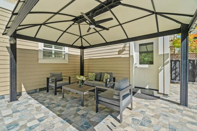 210 Creekside Village Drive, Los Gatos CA: https://media.crmls.org/mediaz/f681c760-53f7-4a90-81ac-545e18b37165.jpg
