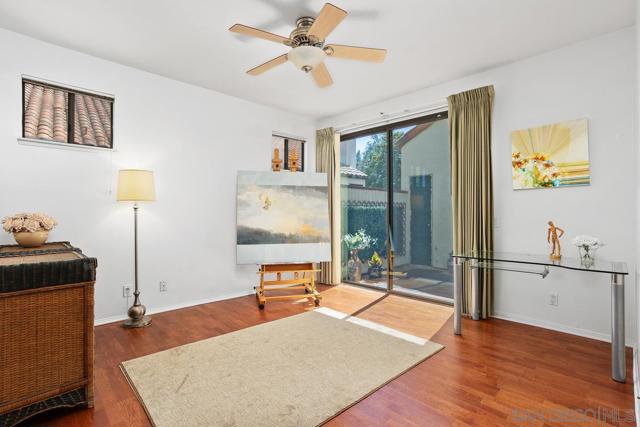 17635 Parlange Pl, San Diego CA: https://media.crmls.org/mediaz/f6820c83-809c-49fd-b251-823281bc34ee.jpg