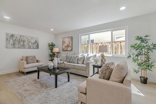 657 Coleraine Court, Sunnyvale CA: https://media.crmls.org/mediaz/f6824457-abe8-443c-aa4f-57a93c860200.jpg