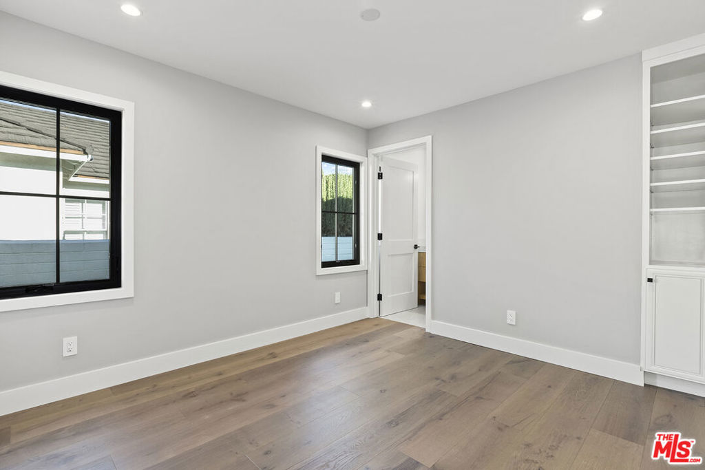 MLS #26856131 image #13