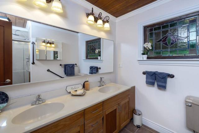 79547958 Lovers Lane, Hollister CA: https://media.crmls.org/mediaz/f6830dbc-3f05-4789-af9f-44c52c92dd1d.jpg