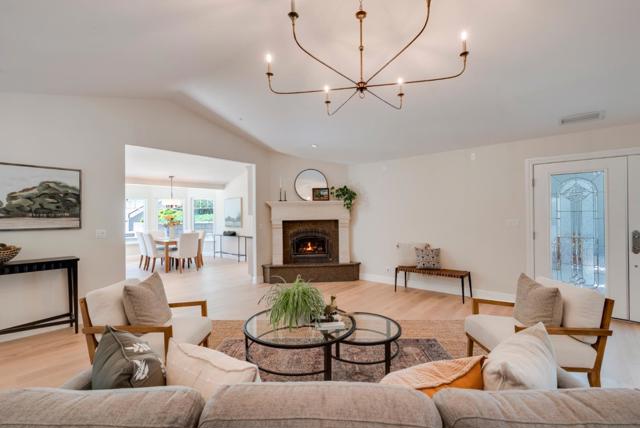 121 Day Valley Lane, Aptos CA: https://media.crmls.org/mediaz/f6833803-c251-4c80-b78f-cbe40278d6dc.jpg