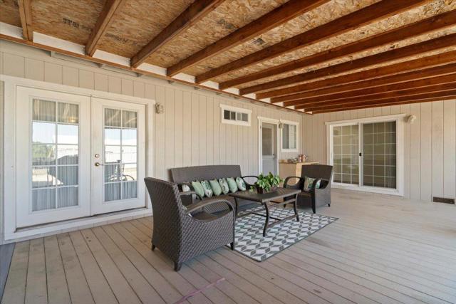 1080 Spring Grove Road, Hollister CA: https://media.crmls.org/mediaz/f68367d7-f662-49e9-acb9-f1ff086b66d6.jpg