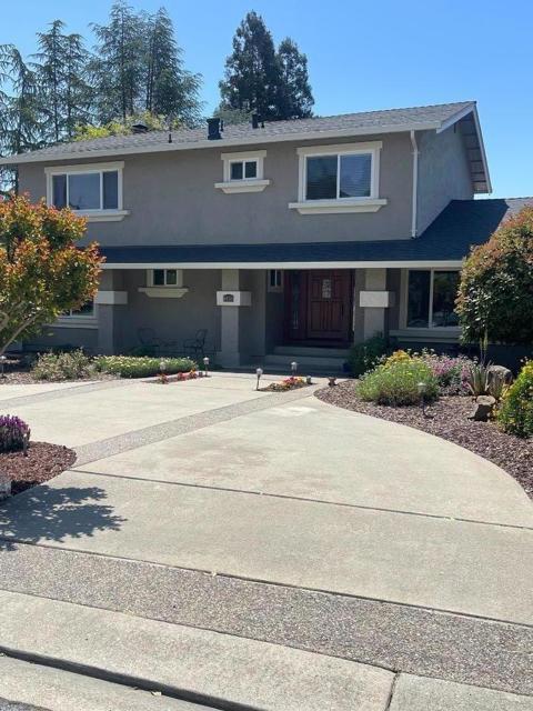 1430 Welburn Avenue, Gilroy CA: https://media.crmls.org/mediaz/f68382ee-eec9-4e24-a3bb-d627cdb4ebea.jpg