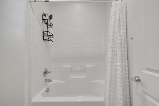 1132 Cherry Tree Lane, Vista CA: https://media.crmls.org/mediaz/f6838e44-032d-4ac0-b4e5-8694f5456da8.jpg