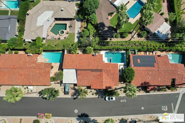 1375 E Primavera Drive, Palm Springs CA: https://media.crmls.org/mediaz/f683e8c5-ed53-4cc1-8ca0-f7017555f17a.jpg