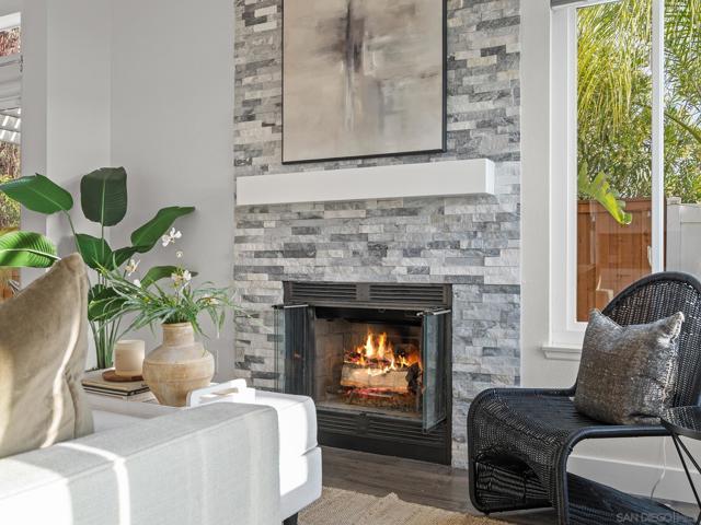 4906 Corte Playa de Castilla, San Diego CA: https://media.crmls.org/mediaz/f683eb2d-a379-4512-b03b-3bcfdbd42b1b.jpg