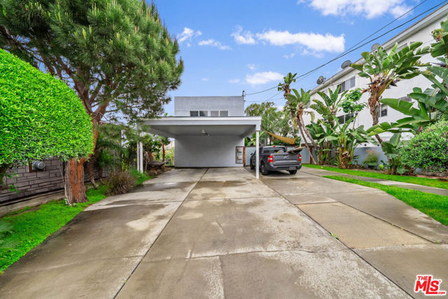 326 Welcome Street, Los Angeles CA: https://media.crmls.org/mediaz/f683f07b-f8ea-43e6-9c67-a92047ce9f1a.jpg