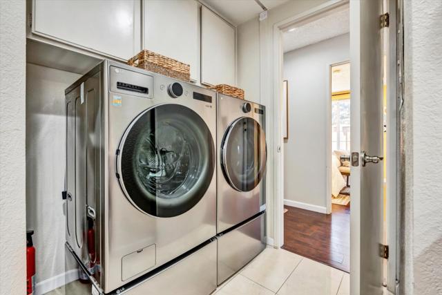 4241 Sora Terrace, Fremont CA: https://media.crmls.org/mediaz/f685e626-7225-4fda-bff7-10380039abac.jpg