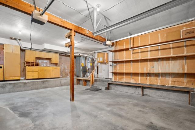 15 Work Avenue, Monterey CA: https://media.crmls.org/mediaz/f6870d35-aed8-43aa-a1b3-612c0341c205.jpg