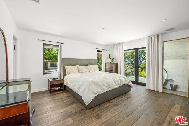 4610 Via Vistosa, Santa Barbara CA: https://media.crmls.org/mediaz/f6875fc7-93bb-41c1-bc8f-9bfc1a4eff40.jpg