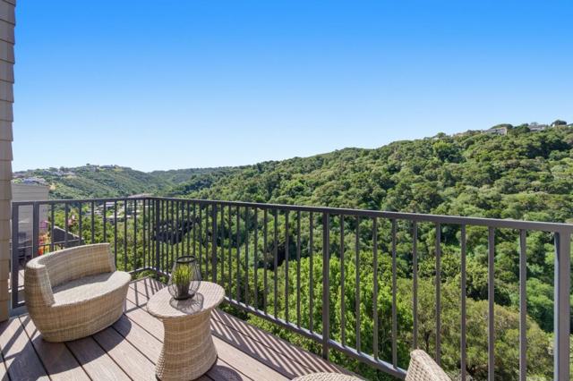 1040 Continentals Way, Belmont CA: https://media.crmls.org/mediaz/f6885035-88d9-4ca9-b773-e413b764d4c8.jpg