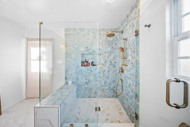 20428 Roscoe Blvd MLS-26