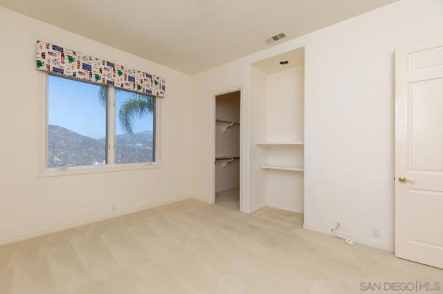 13388 Highlands Ranch Rd, Poway CA: https://media.crmls.org/mediaz/f688de11-3126-44af-8a30-6de6f738d609.jpg