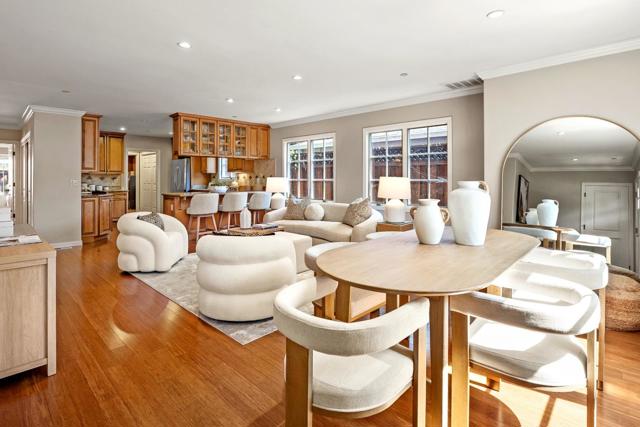 475 8th Avenue, Menlo Park CA: https://media.crmls.org/mediaz/f68aa4b8-affa-44c0-b035-b0cd60531b48.jpg