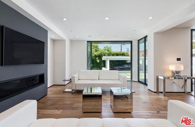 6115 W 6th Street, Los Angeles CA: https://media.crmls.org/mediaz/f68b2d2e-6965-415f-b064-61d427c7e4e3.jpg