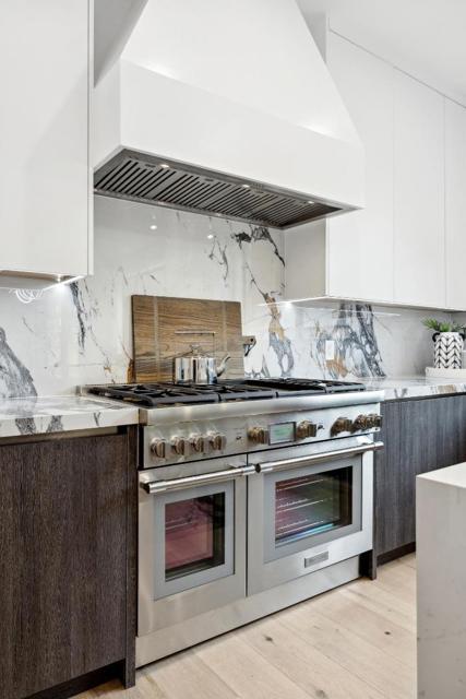 1074 Riverside Drive, Los Altos CA: https://media.crmls.org/mediaz/f68b60c1-038b-4754-891c-f2c3e4cae1bf.jpg