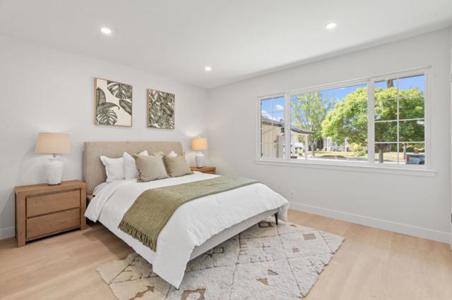 Image 23 of 46 For 1816 Rosswood Drive