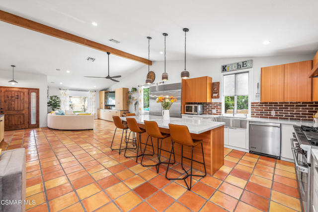 Image 8 of 74 For 1748 Sunnydale Avenue