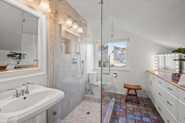305 Albert Drive, Los Gatos CA: https://media.crmls.org/mediaz/f68c38ef-ee83-4ad2-8ab6-5a37b790bb56.jpg