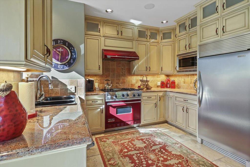 MLS #219137696PS image #9