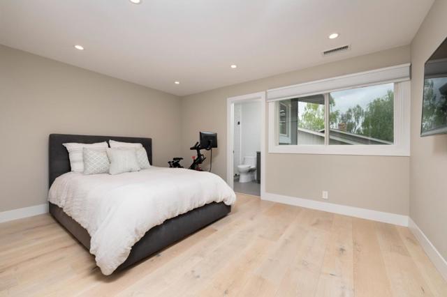 641 Caribbean Way, San Mateo CA: https://media.crmls.org/mediaz/f69072d8-8b6e-48f4-bbb5-afef8e206249.jpg