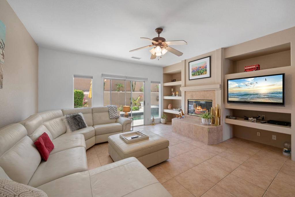 MLS #219131040DA image #5