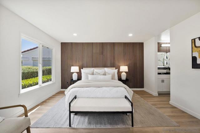17676 Corte Sobrado, San Diego CA: https://media.crmls.org/mediaz/f691f885-b2a1-4fc4-baab-96186c9c8dc0.jpg
