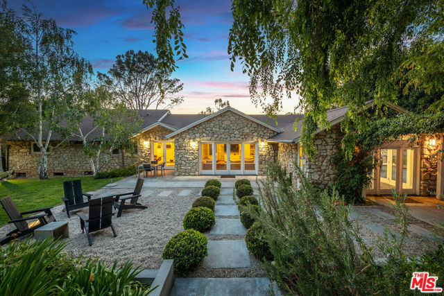 Drew Fenton | 422 Parkwood Drive Los Angeles CA | MLS: 7209274