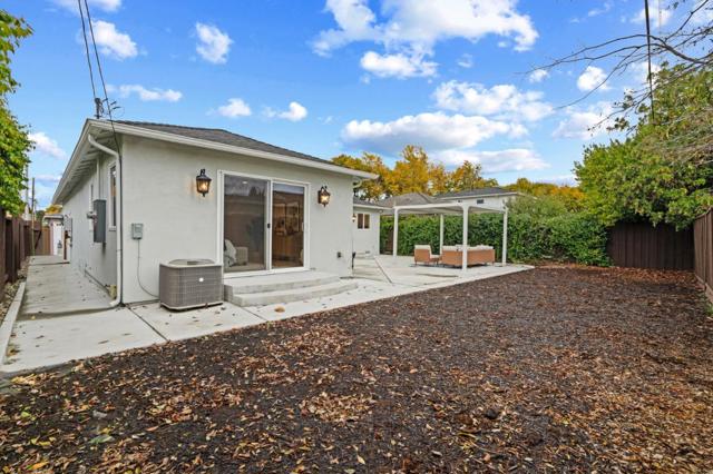 631 Wilson Court, Santa Clara CA: https://media.crmls.org/mediaz/f695975d-738e-4ff3-a61a-4523433e2c99.jpg