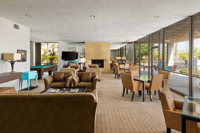 club house Web