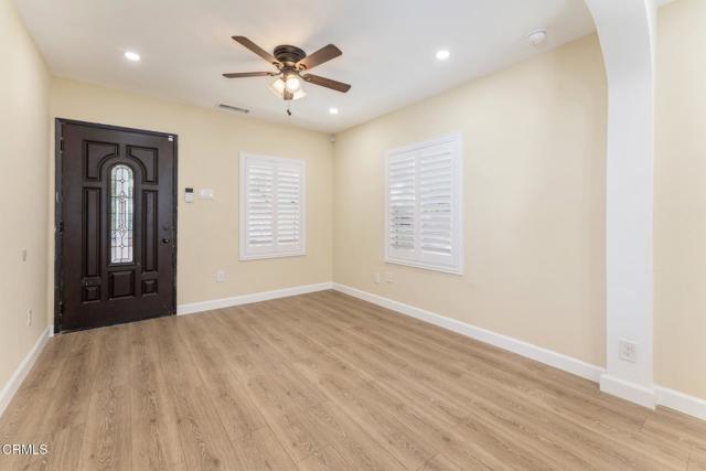 Detail Gallery Image 15 of 50 For 1129 La Puerta St, Los Angeles,  CA 90023 - 3 Beds | 1 Baths