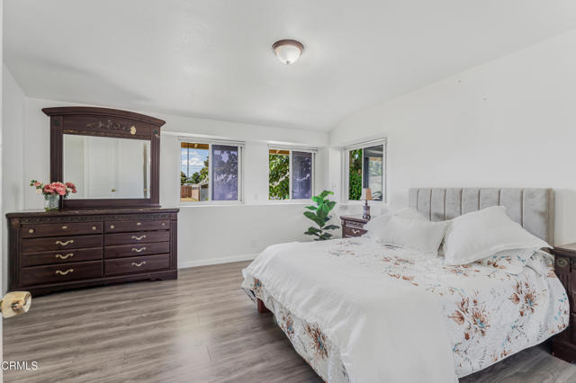 543 E Avenue J1, Lancaster CA: https://media.crmls.org/mediaz/f6979835-5812-495a-af7d-76294946d7fa.jpg