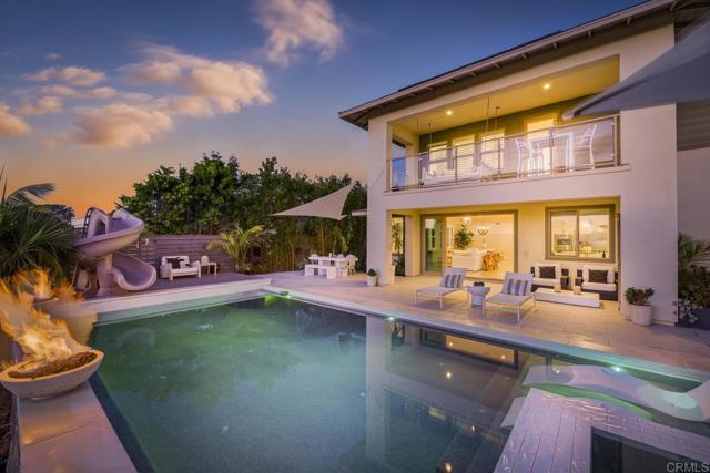 870 Hymettus Avenue, Encinitas CA: https://media.crmls.org/mediaz/f697dfe2-928c-48f4-a2c3-6058d58992c7.jpg